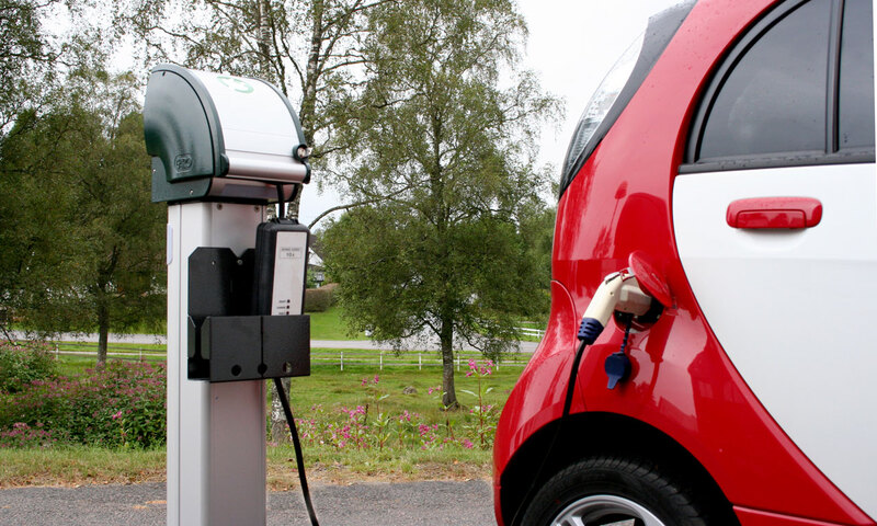 LS2: Charger meets engine heater (2012–2016)