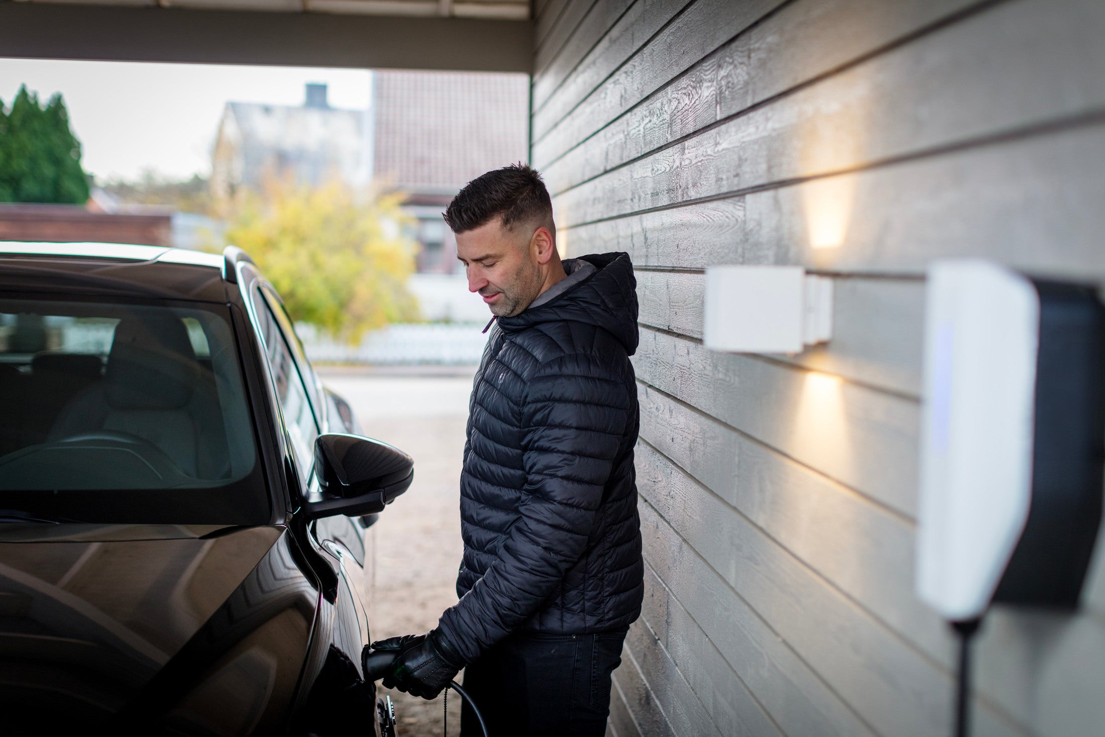Charging integrated with everyday life 