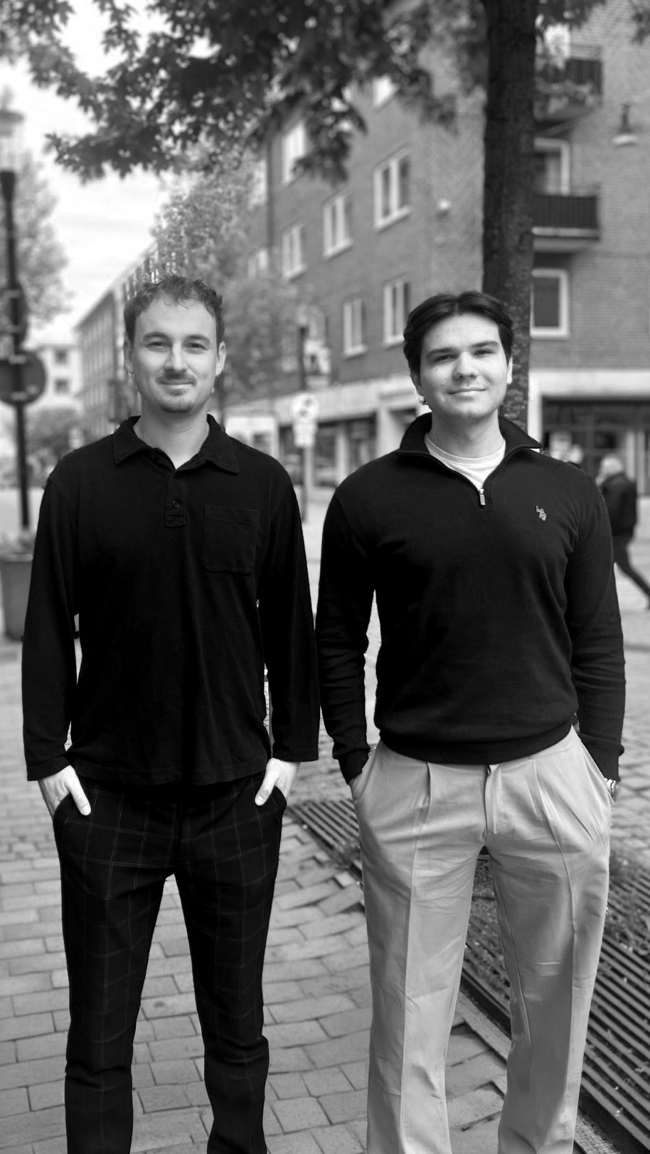 Marcel Mocio och Julian Roberts.jpg