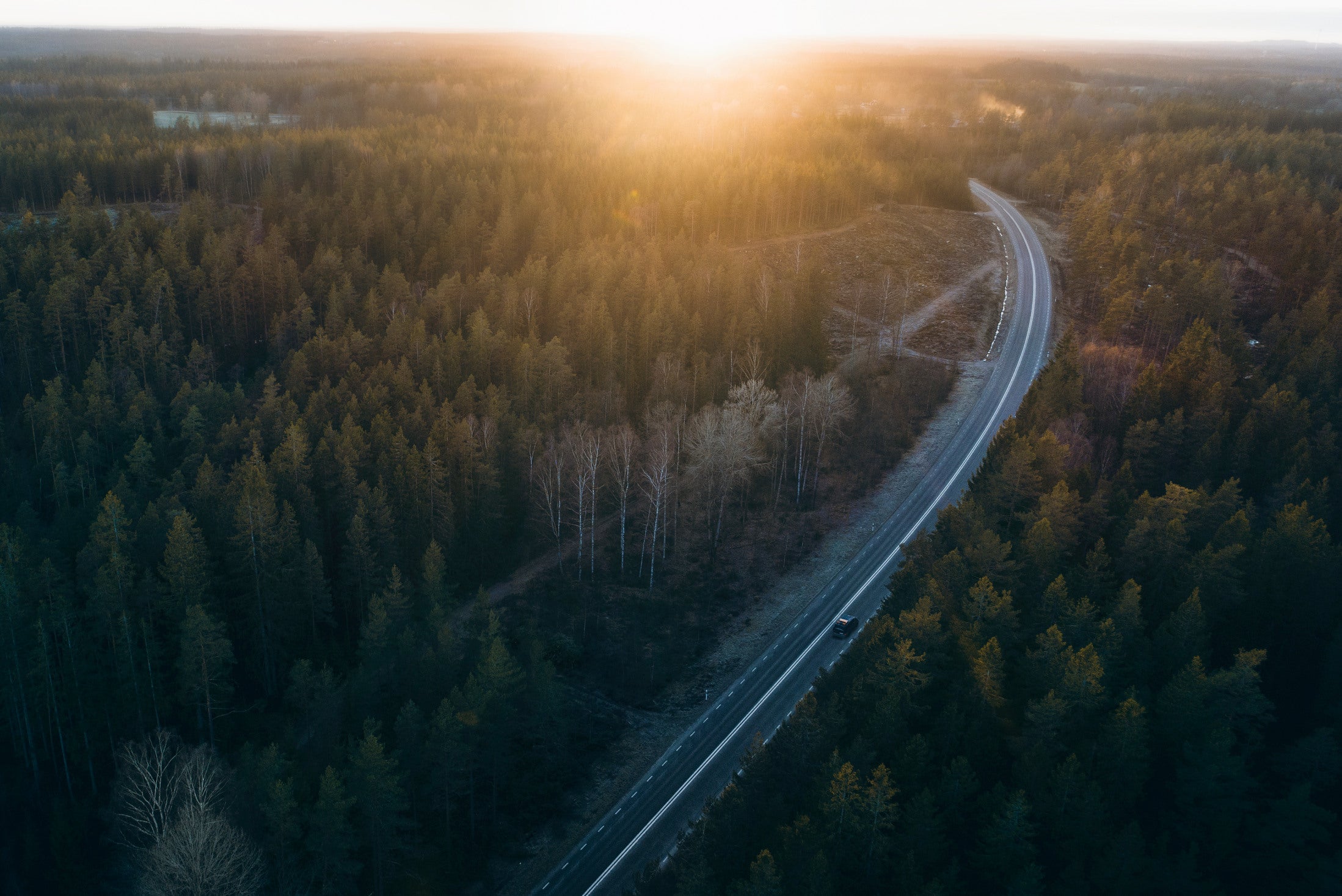 Swedish government proposes climate bonus for heavy and light electric vehicles